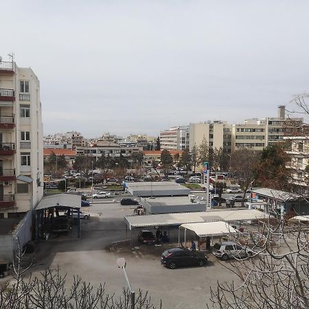 Comfortable Apartment In Kato Toumpa Tesalonika Bagian luar foto