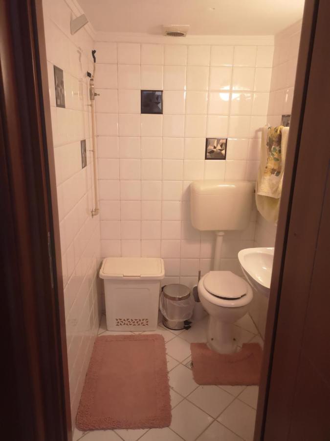 Comfortable Apartment In Kato Toumpa Tesalonika Bagian luar foto