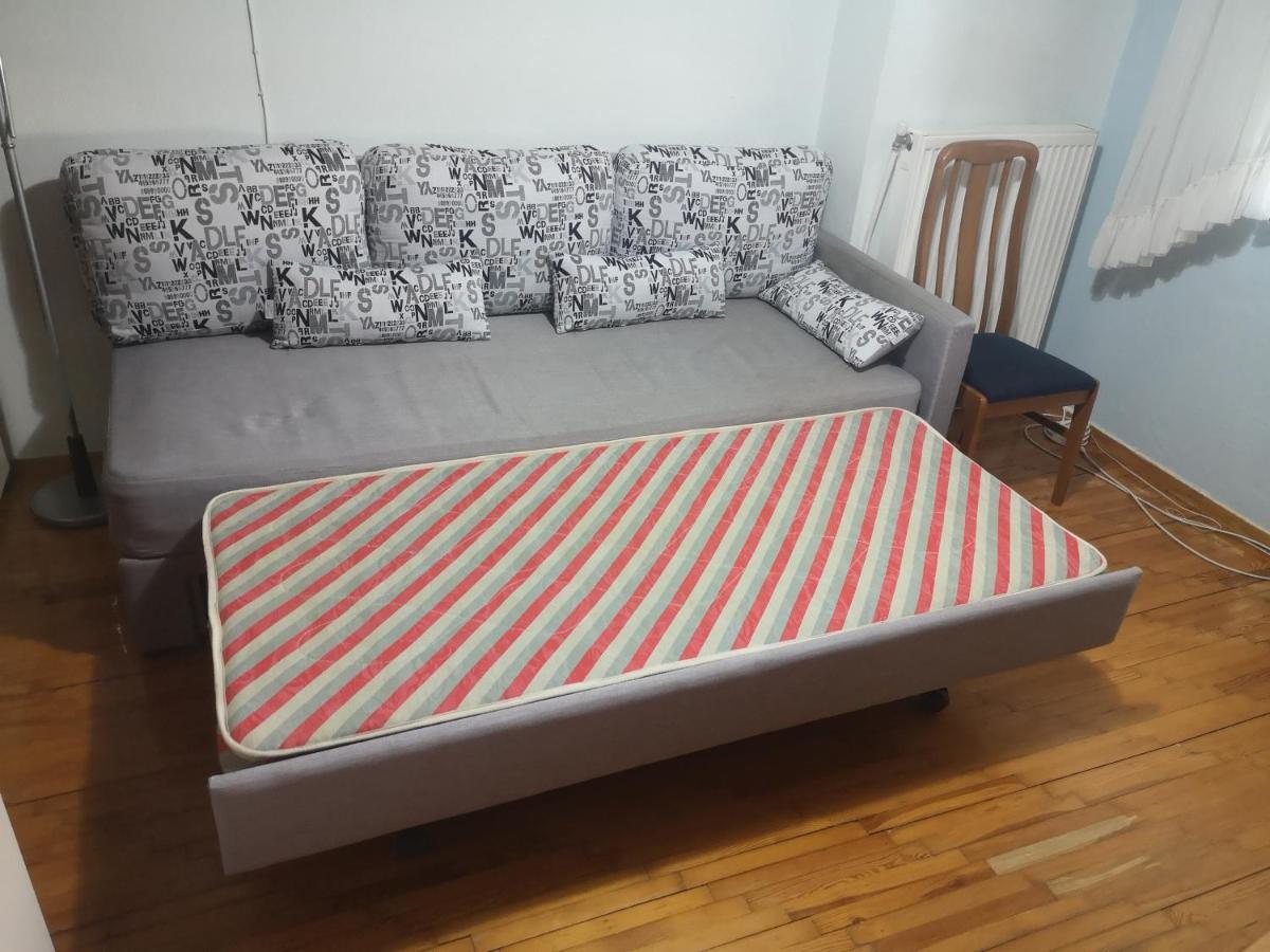 Comfortable Apartment In Kato Toumpa Tesalonika Bagian luar foto